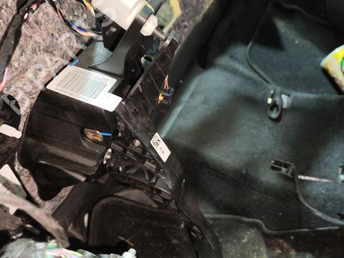 Break pedal PEUGEOT 208 II (UB_, UP_, UW_, UJ_) 1.2 PureTech 75 | BP30168751I19