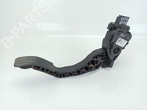 Used Pedal PEUGEOT 308 I (4A_, 4C_) 1.6 HDi (109 hp) 13903120