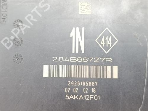 Fuse box RENAULT MEGANE IV Hatchback (B9A/M/N_) 1.5 dCi 90 (B9A1) | BP37537382E1  - Image 5