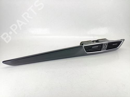 Used Air vent MERCEDES-BENZ C-CLASS (W204) C 220 CDI (204.002) (170 hp) 25878502