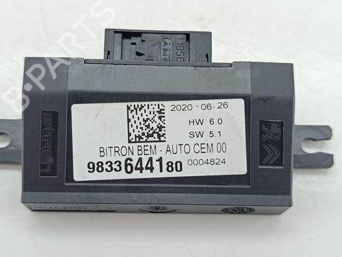 electronic-module-peugeot-3008-ii-suv-mc_-mr_-mj_-m4_-2016-37174033 main image