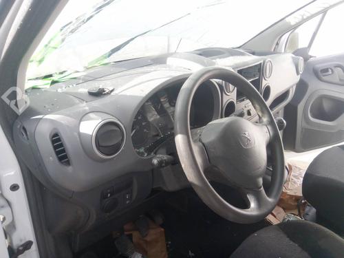 Tableau de bord PEUGEOT PARTNER Box Body/MPV 1.6 HDi / BlueHDi 75 (75 hp) 9367862