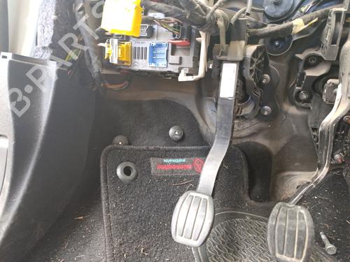 Used Clutch pedal Clutch pedal 38873896 38873896