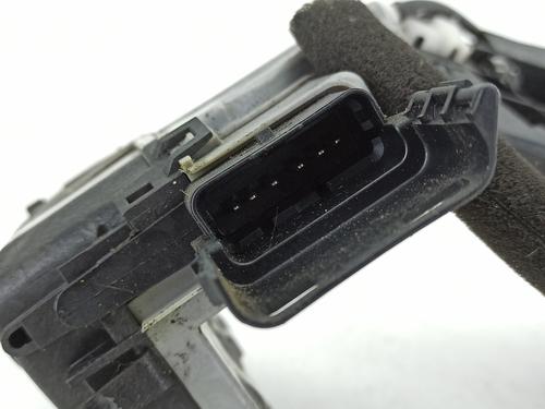 Rear left lock PEUGEOT 5008 (0U_, 0E_) 1.6 BlueHDi 120 | BP25875767C100 
