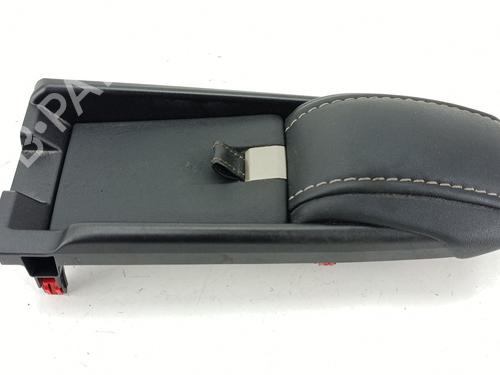 BP29717994O1 main image