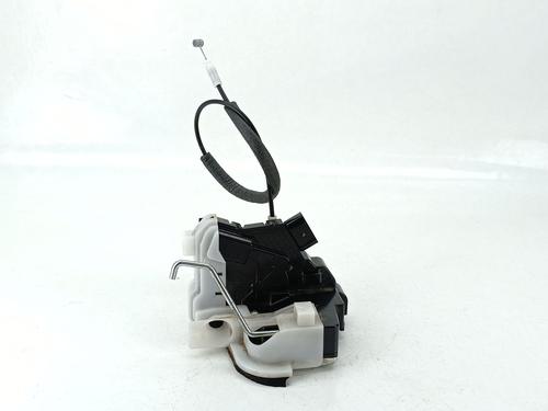 front-right-lock-hyundai-i20-ii-gb-ib-2014-2015-2016-2017-2018-2019-2020-2021-32299438 main image