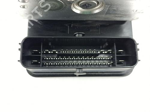 ABS pump CITROËN C4 III (BA_, BB_, BC_) 1.2 PureTech 130 (BAHNSA, BAHNSB) | BP31975636M43 - Image 2