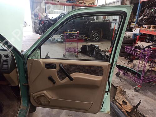 Right front door NISSAN TERRANO II (R20) 2.7 TD 4WD | BP26548193C3 