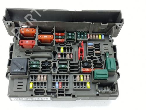 Used Fuse box BMW X1 (E84) sDrive 18 d (143 hp) 30321875
