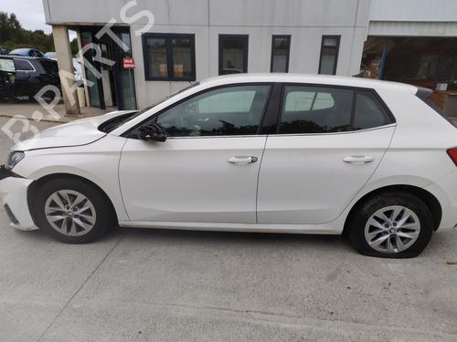 Middle console SKODA FABIA IV (PJ3) 1.0 MPI | BP38412056I22 - Image 10