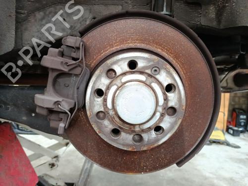 Used Left rear brake caliper Left rear brake caliper VW GOLF VII (5G1, BQ1, BE1, BE2) 1.4 TSI (125 hp) 32140320 32140320