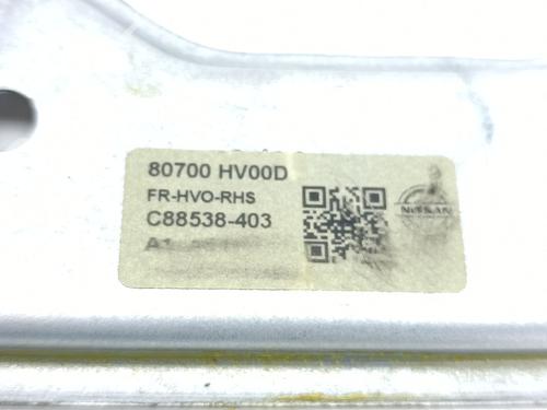 Front right window mechanism NISSAN QASHQAI II (J11, J11_) 1.3 DIG-T | BP30743646C23