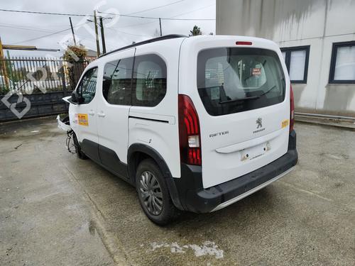 Right front seat PEUGEOT RIFTER 1.5 BlueHDi 130 | BP32859982C16  - Image 15