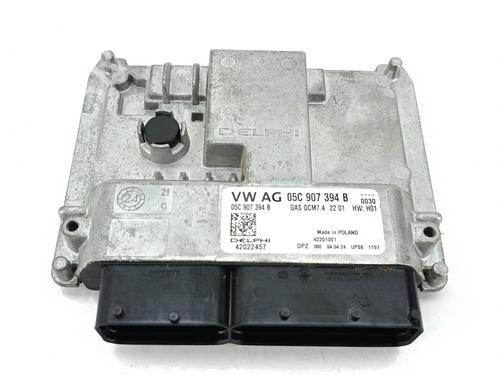 Used Engine control unit (ECU) Engine control unit (ECU) SEAT LEON Sportstourer (KL8, KLD) 1.0 TSI (110 hp) 34445689 34445689