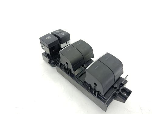 Used Left front window switch TOYOTA COROLLA Hatchback (_E21_, _EA1_, _EH1_) [2018-2026]  31924635