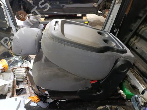 Right front seat PEUGEOT PARTNER Box Body/MPV | BP31576621C16