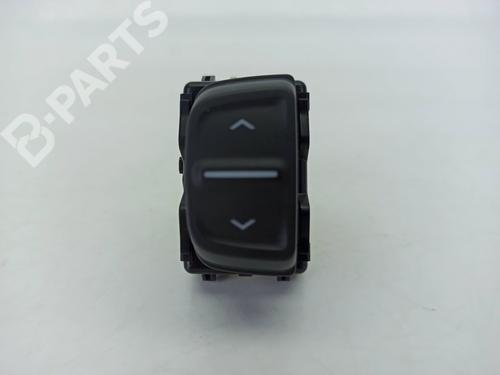 Used Left rear window switch Left rear window switch DACIA LOGAN MCV II 1.5 Blue dCi 95 (K8JL) (95 hp) 10505247 10505247