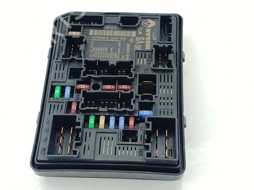 Fuse box RENAULT CLIO V (B7_) 1.0 TCe 90 (B7MT) | BP38325835E1 - Image 3