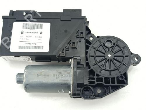 Used Right rear window motor VW TOUAREG (7LA, 7L6, 7L7) 3.0 V6 TDI (225 hp) 28621792