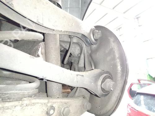 Used Right rear steering knuckle Right rear steering knuckle 37664828 37664828