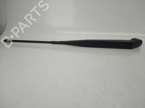 Used Front windshield wiper arm NISSAN TERRANO II (R20) [1992-2007]  9506762