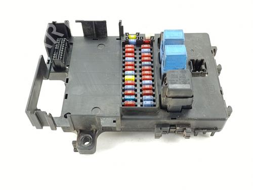 Used Fuse box Fuse box NISSAN TERRANO II (R20) 2.7 TDi 4WD (125 hp) 34004646 34004646