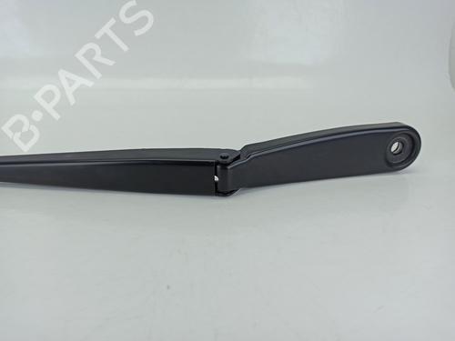 Front windshield wiper arm BMW X1 (F48) sDrive 18 d | BP26558890C143 
