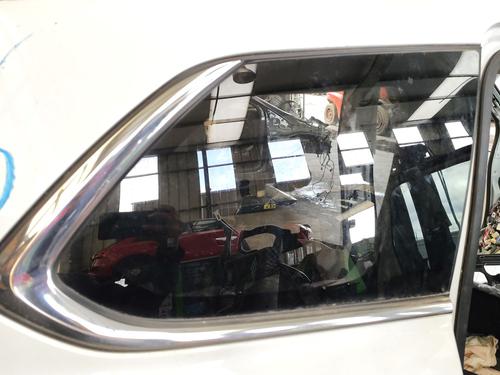 Used Rear right quarter glass MITSUBISHI OUTLANDER III (GG_W, GF_W, ZJ, ZL, ZK) Plug-in Hybrid (GG2W) (200 hp) 28378196