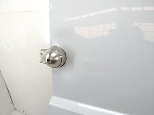 Used Right slide door Right slide door 38325853 38325853