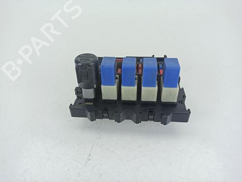 Fuse box NISSAN PICK UP (D22) 2.5 Di 4WD | BP26559711E1 