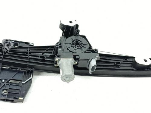 Rudehejsemekanisme venstre bagtil OPEL CORSA F (P2JO) 1.2 (68) (101 hp) 30096594