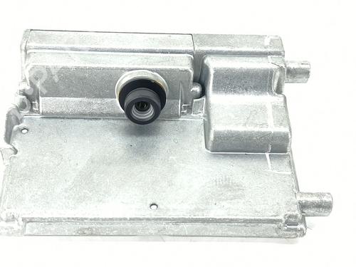 BP30588339E14 main image