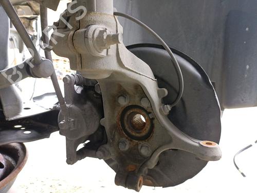 Used Right front steering knuckle NISSAN QASHQAI II (J11, J11_) 1.3 DIG-T (140 hp) 32414652