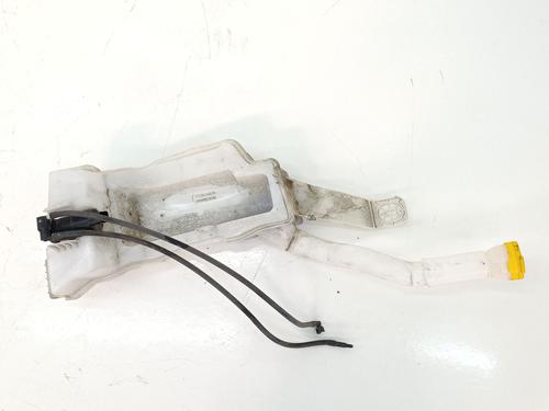 Used Windscreen washer tank Windscreen washer tank 39071398 39071398