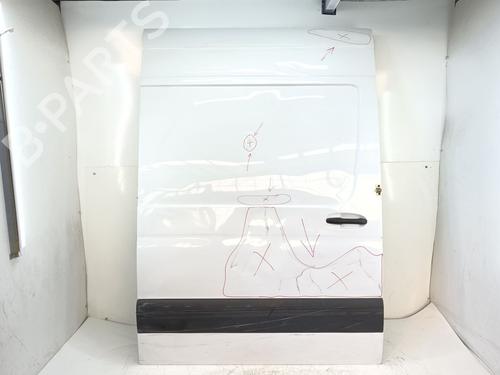 right-slide-door-mercedes-benz-sprinter-35-t-van-b907-b910-2018-39987948 main image