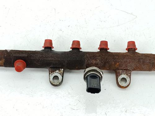 Used Injection rail Injection rail MERCEDES-BENZ A-CLASS (W176) [2012-2018] 36533258 36533258