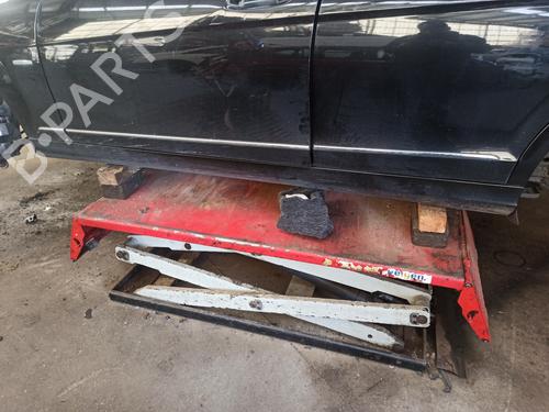 Andre MERCEDES-BENZ C-CLASS (W204) [2007-2015]  27833646