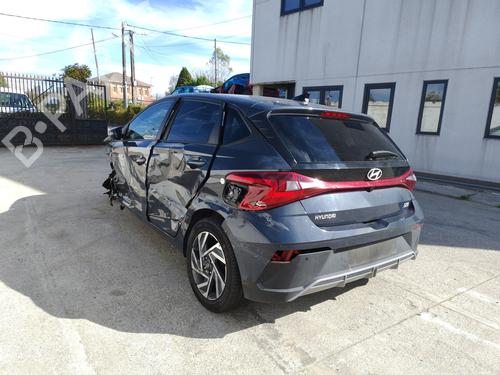 Left front seat HYUNDAI i20 III (BC3, BI3) 1.2 | BP40080955C15 - Image 11