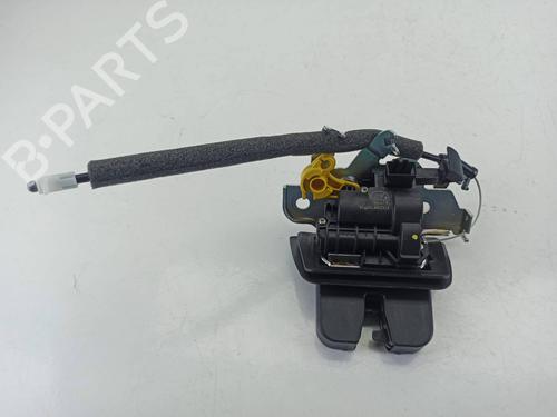 Used Tailgate lock AUDI A4 B9 Avant (8W5, 8WD) 2.0 TDI (150 hp) 11957329