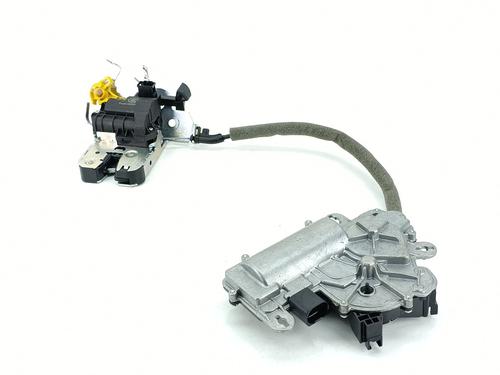 Used Tailgate lock Tailgate lock SEAT ATECA (KH7, KHP) 1.5 TSI (150 hp) 32670986 32670986