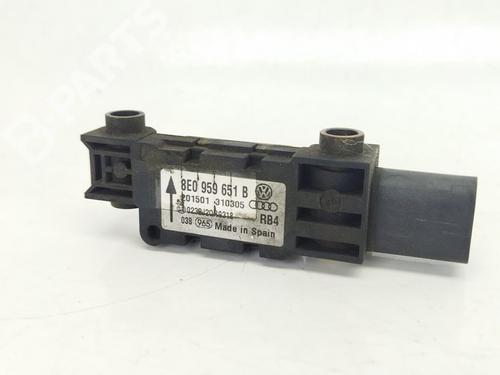 electronic-sensor-audi-a3-8p1-8e0959651b-2003-2004-2005-2006-2007-2008-2009-2010-2011-2012-2013-11034294 main image