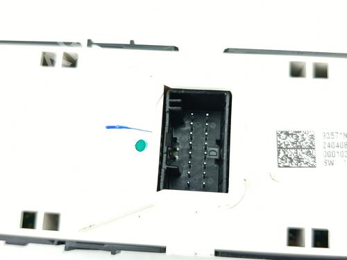 Left front window switch HYUNDAI TUCSON (NX4E, NX4A) | BP31761748I27