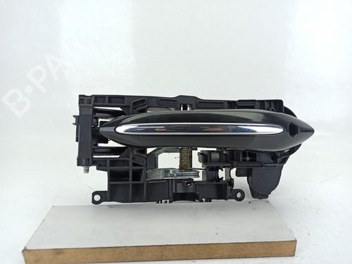 Used Front left exterior door handle BMW 5 Touring (F11) 535 d (299 hp) 13350146