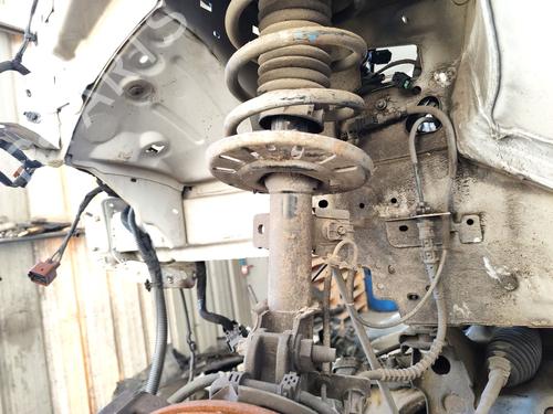 Left front shock absorber CITROËN JUMPY III Van (V_) 2.0 BlueHDi 120 | BP30104762M16
