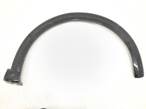 Used Front right wheel arch trim Front right wheel arch trim FORD PUMA (J2K, CF7) 1.0 EcoBoost (125 hp) 34625918 34625918