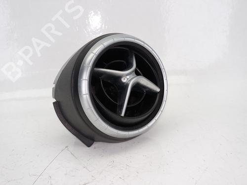 Used Air vent MERCEDES-BENZ CLA Coupe (C117) CLA 220 CDI / d (117.303) (163 hp) 16072818