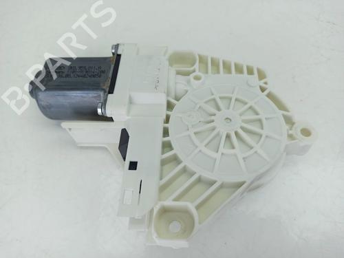 Used Left rear window motor AUDI A4 B8 (8K2) 2.0 TDI (143 hp) 10564191