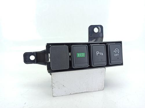 Used Switch NISSAN X-TRAIL III (T32_, T32R, T32RR) 1.6 dCi (T32) (130 hp) 15906521