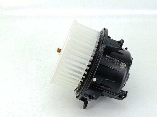 Used Heater blower motor Heater blower motor SEAT IBIZA V (KJ1, KJG) 1.0 MPi (80 hp) 33754303 33754303