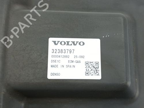 Engine control unit (ECU) VOLVO V60 I Cross Country (157)  | BP29887020M57 